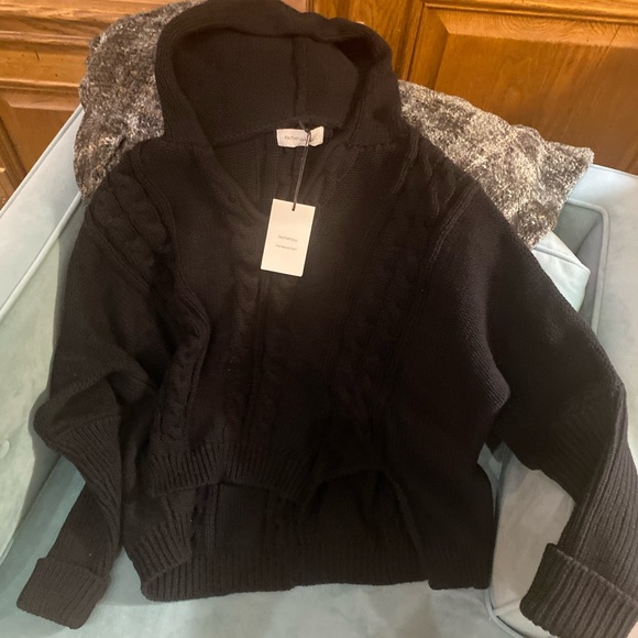 Faithful The Brand Black Hoodie Sweater Bias Cut Hi Low
